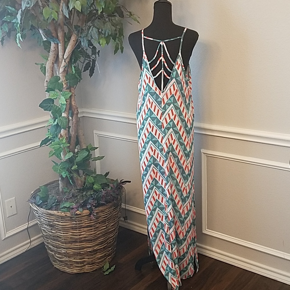 Maxi Sundress - Picture 2 of 4